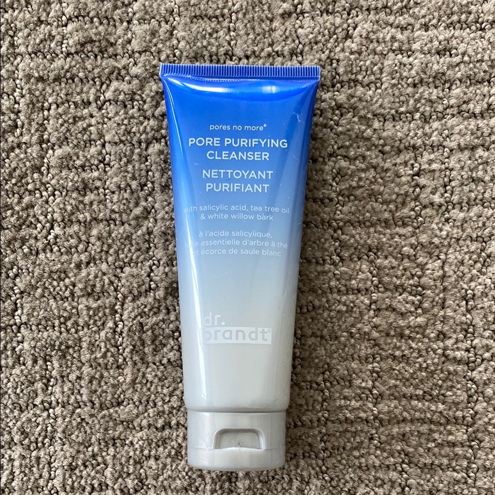 Dr. Brandt Blue and White Exfoliating Cleanser